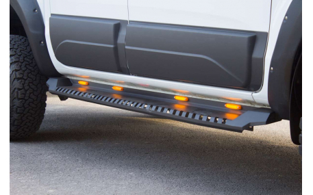 Подножки Volkswagen Amarok