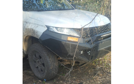 Бампер передний Mitsubishi L200