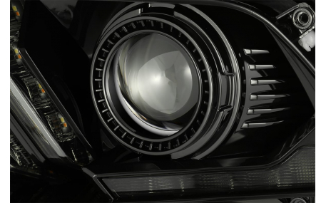 Фары передние Ford Mustang 2010-2014