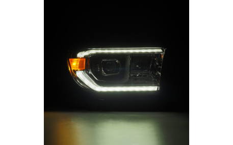 Фары передние Toyota Tundra 2007-2013