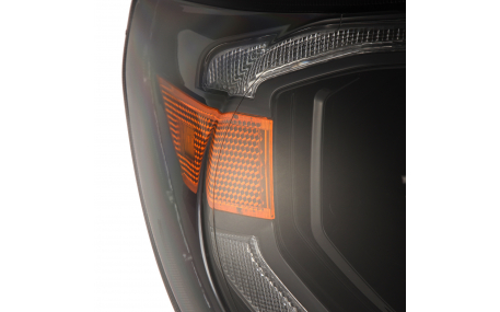 Фары передние Toyota Tundra 2007-2013