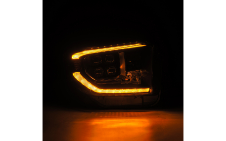 Фары передние Toyota Tundra 2014-2021