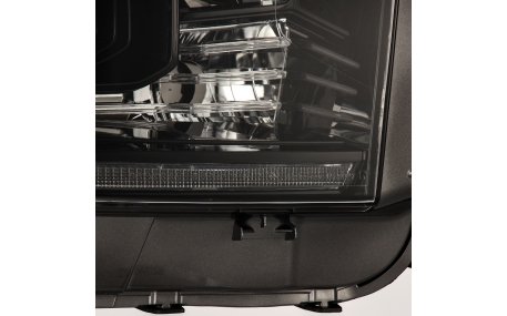 Фары передние Toyota Tundra 2014-2021