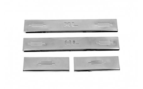 Накладки на пороги Mercedes ML-class W164