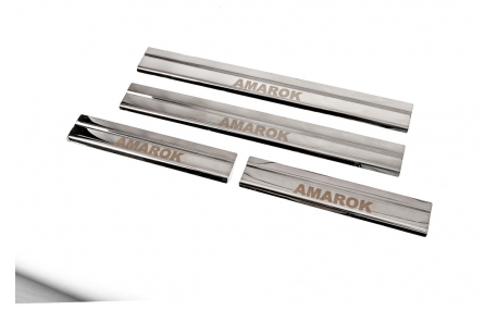 Накладки на пороги Volkswagen Amarok