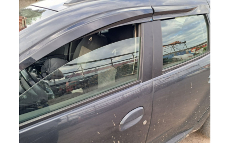 Дефлекторы окон Renault Logan MCV