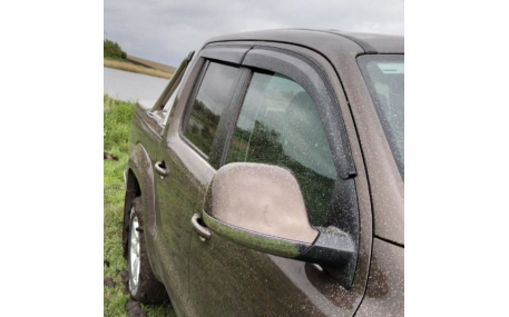 Дефлекторы окон Nissan Navara