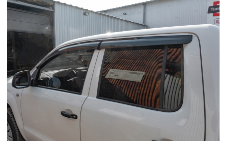 Дефлекторы окон Nissan Navara