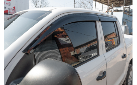 Дефлекторы окон Nissan Navara