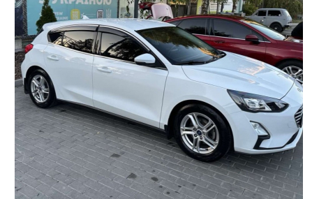 Дефлекторы окон Ford Focus MK4