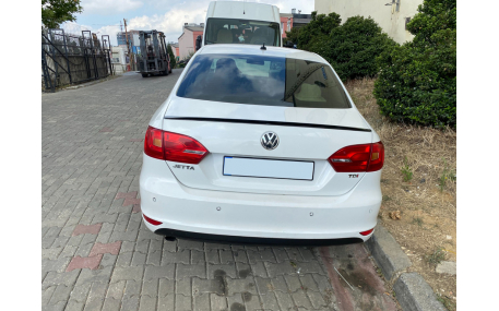 Спойлер Volkswagen Jetta