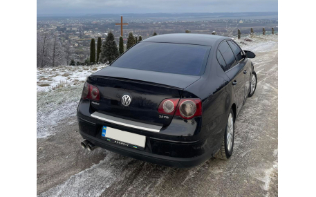 Спойлер Volkswagen Passat B6