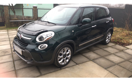 Дефлектор капота Fiat 500L