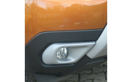 Рамки противотуманных фар Renault Duster