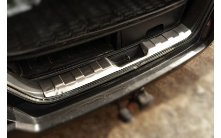 Накладка на задний бампер Nissan X-Trail T31