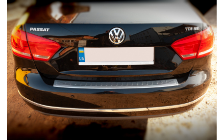 Накладка на задний бампер Volkswagen Passat B7