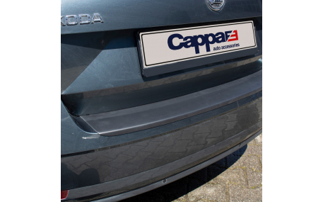 Накладка на задний бампер Skoda Octavia A7 2013-2017