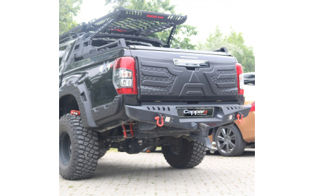 Накладка задняя Mitsubishi L200