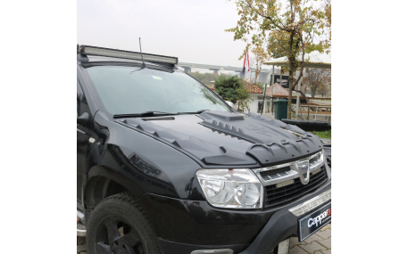Накладка передняя Renault Duster