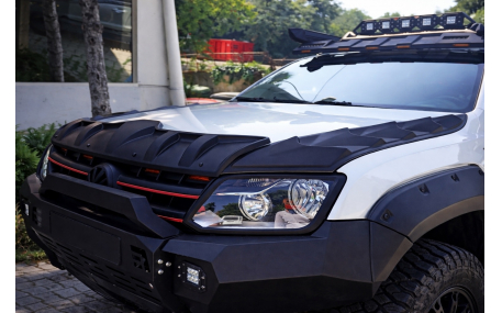 Накладка передняя Volkswagen Amarok