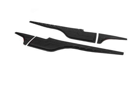 Молдинги дверей Toyota Hilux