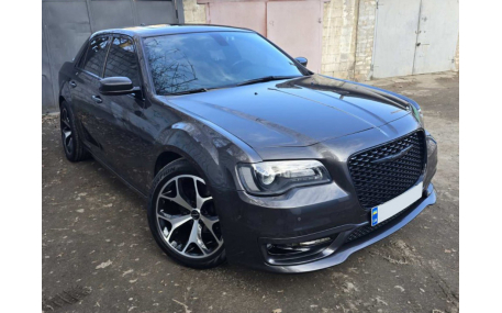Бампер передний Chrysler 300C