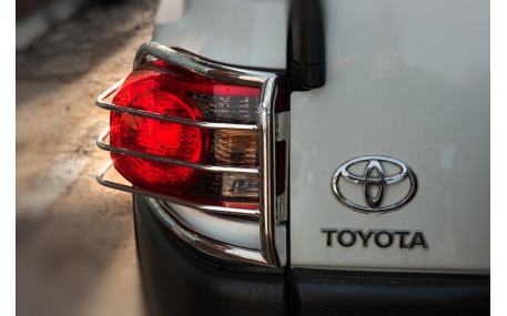 Хром накладки Toyota FJ Cruiser