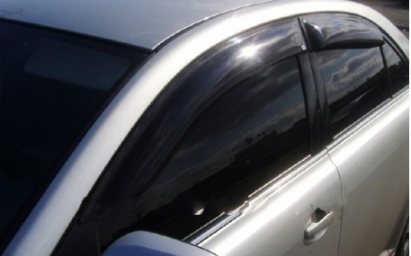 Дефлекторы окон Toyota Avensis