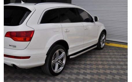 Подножки AUDI Q7