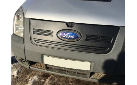 Зимняя накладка на решетку Ford Transit