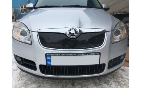 Зимняя накладка на решетку Skoda Fabia