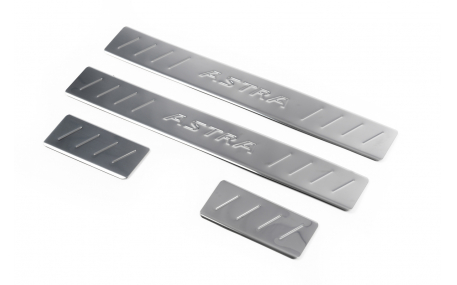 Накладки на пороги Opel Astra J