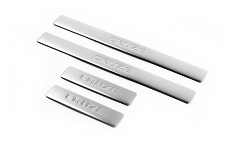 Накладки на пороги Chevrolet Cruze