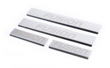 Накладки на пороги Ford Fusion