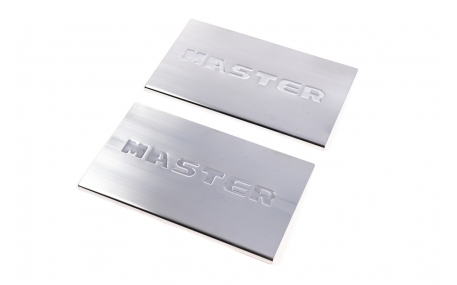 Накладки на пороги Renault Master