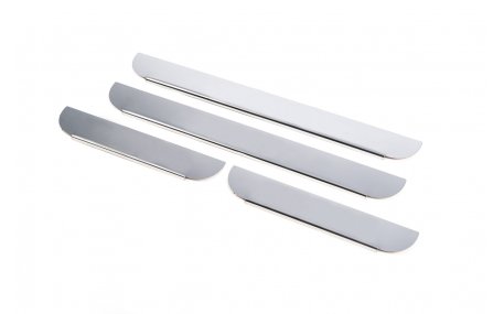 Накладки на пороги Toyota RAV4