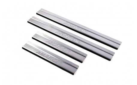 Накладки на пороги Volkswagen Amarok