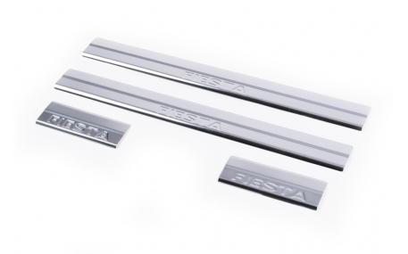 Накладки на пороги Ford Fiesta