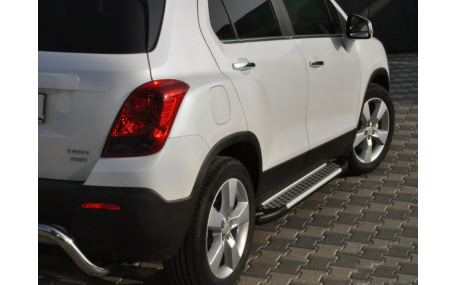 Подножки Chevrolet Tracker