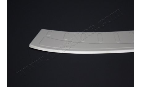 Накладка на задний бампер Ford Connect