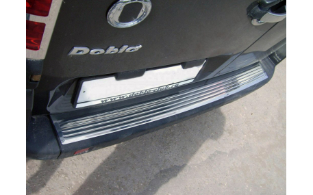 Накладка на задний бампер Fiat Doblo
