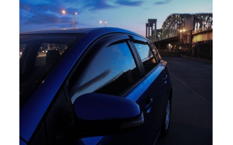 Дефлекторы окон Toyota Auris