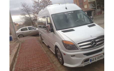 Накладка передняя Mercedes Sprinter 2007-2012