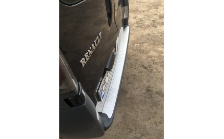 Накладка на задний бампер Opel Vivaro