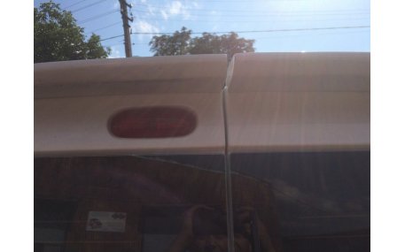 Спойлер Opel Vivaro