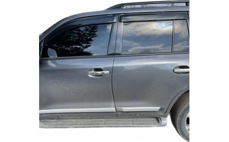 Дефлекторы окон Toyota Land Cruiser 200