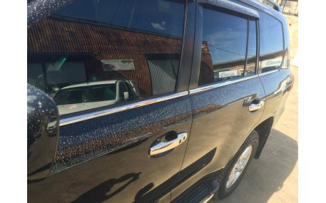 Хром накладки Toyota Land Cruiser 200