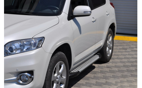 Подножки Toyota RAV4