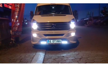 Накладка передняя Volkswagen Crafter