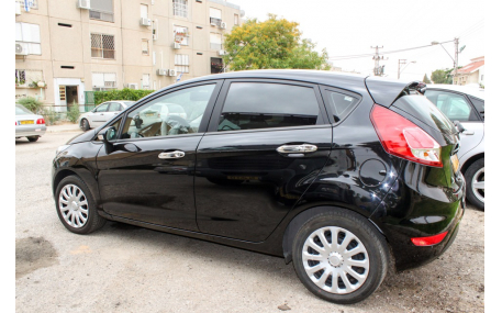 Хром накладки Ford Fiesta